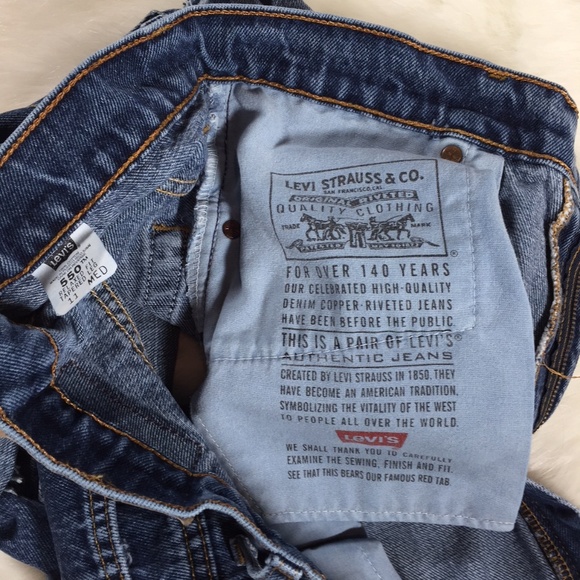 Vintage Levis 550 High Waist Mom Cutoff Shorts - Picture 5 of 5